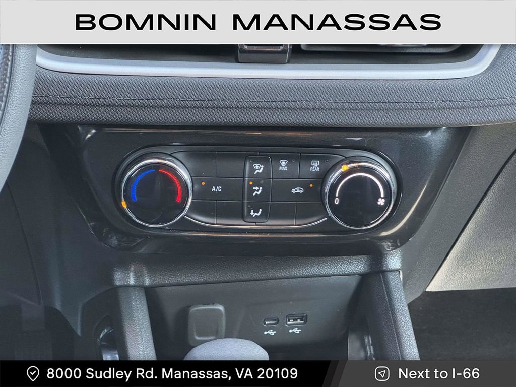 Used 2024 Chevrolet TrailBlazer LT image 17