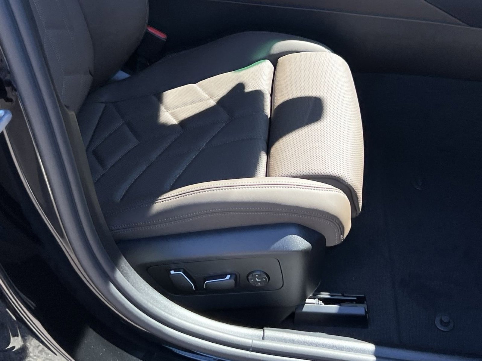 New 2026 BMW i5 eDrive40 w/ M Sport Package image 27