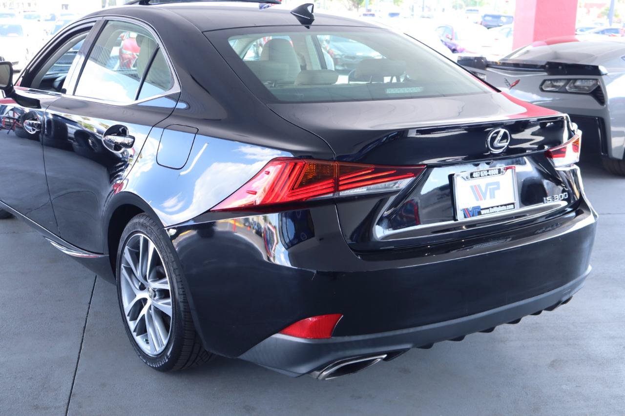 Used 2020 Lexus IS 300 w/ Accessory Package 2 RWD image 9