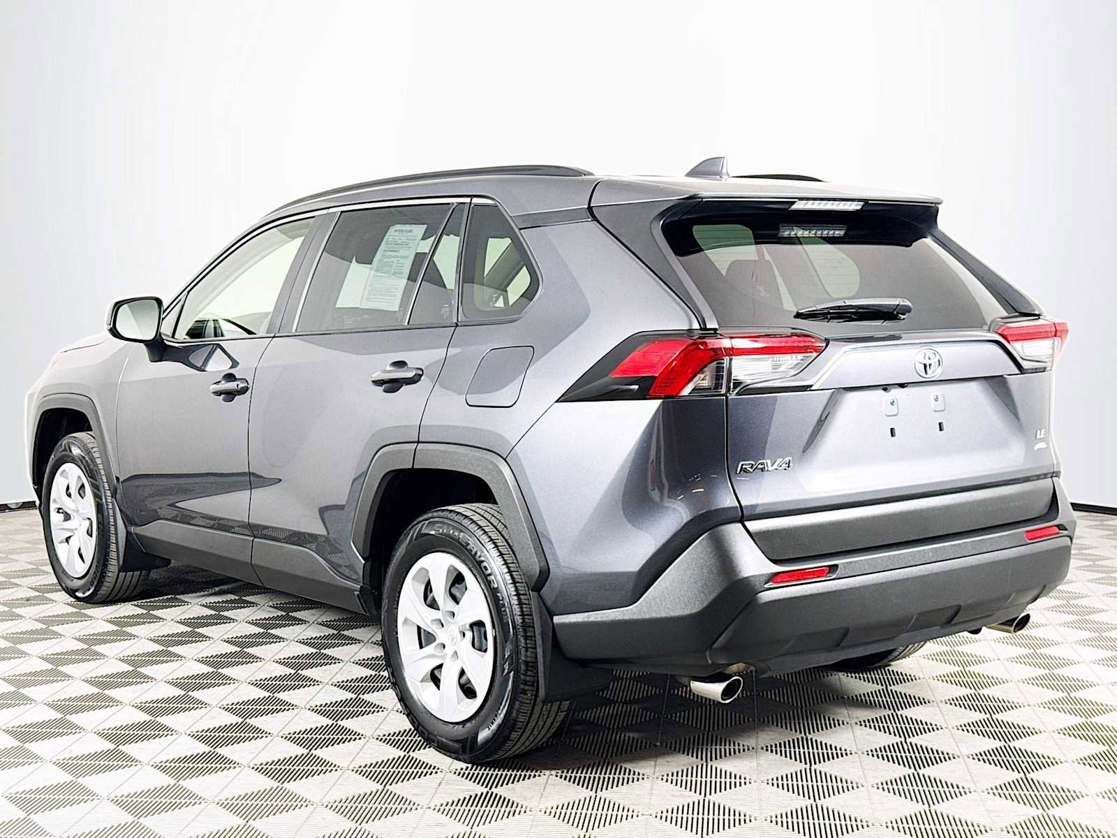 Used 2019 Toyota RAV4 LE w/ Carpet Mat Package image 6