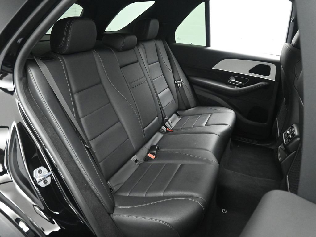 Used 2024 Mercedes-Benz GLE 450e 4MATIC image 19