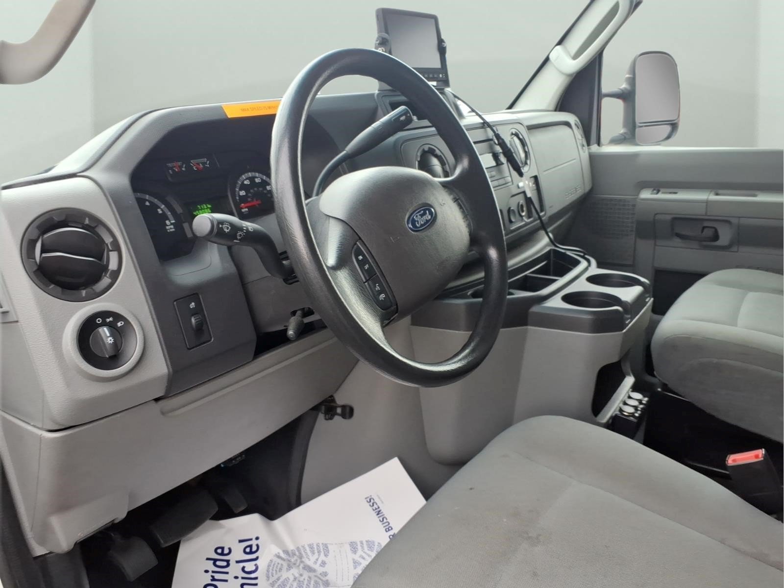 Used 2019 Ford E-350 and Econoline 350 Super Duty w/ Power Windows & Locks Group RWD image 5