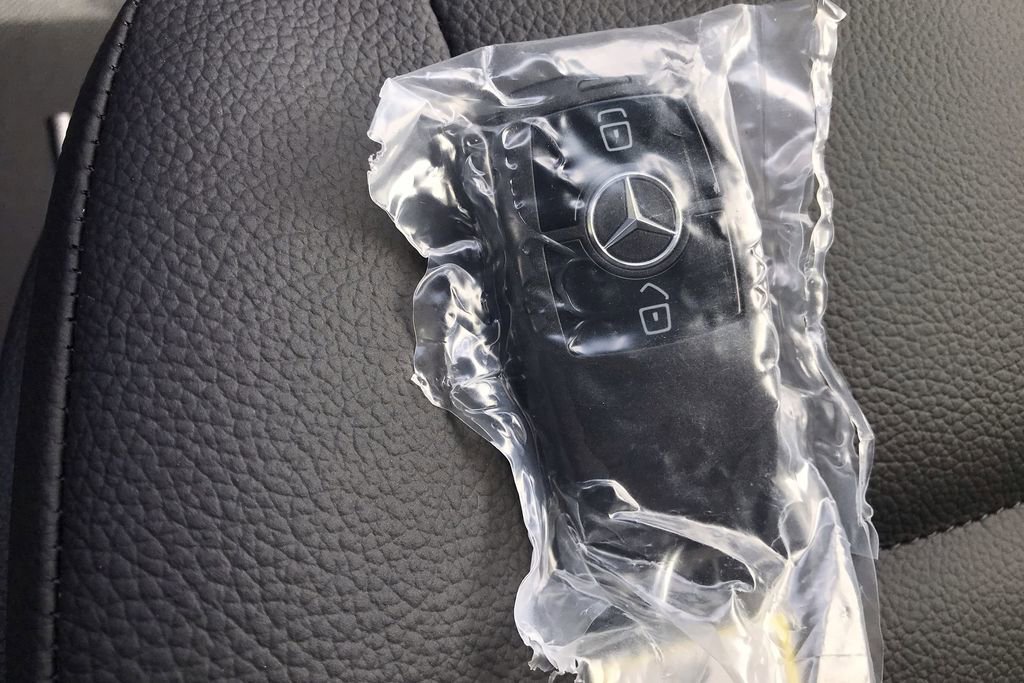 Used 2023 Mercedes-Benz Sprinter 2500 image 24