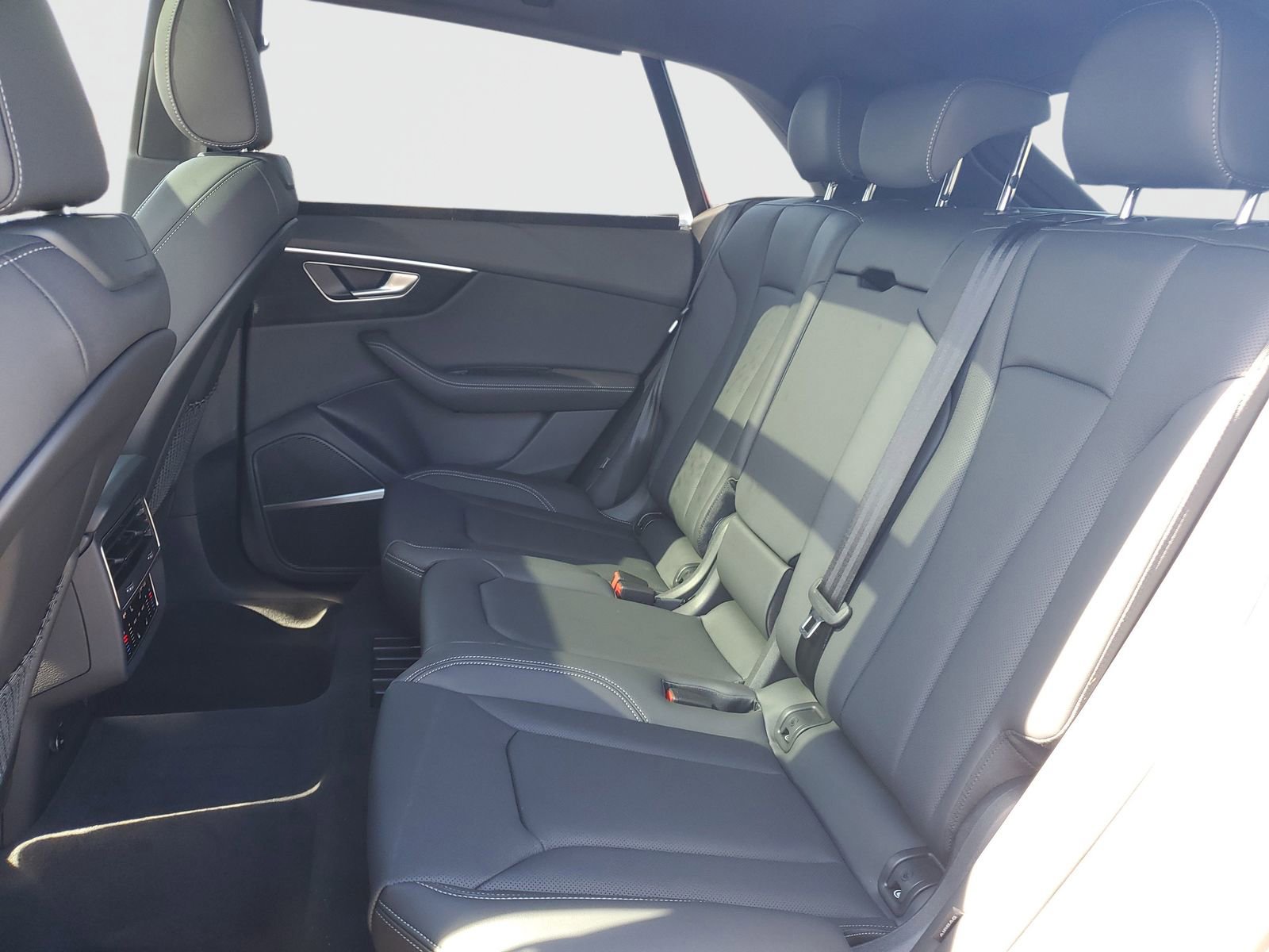 New 2026 Audi Q8 Premium Plus AWD/4WD image 15