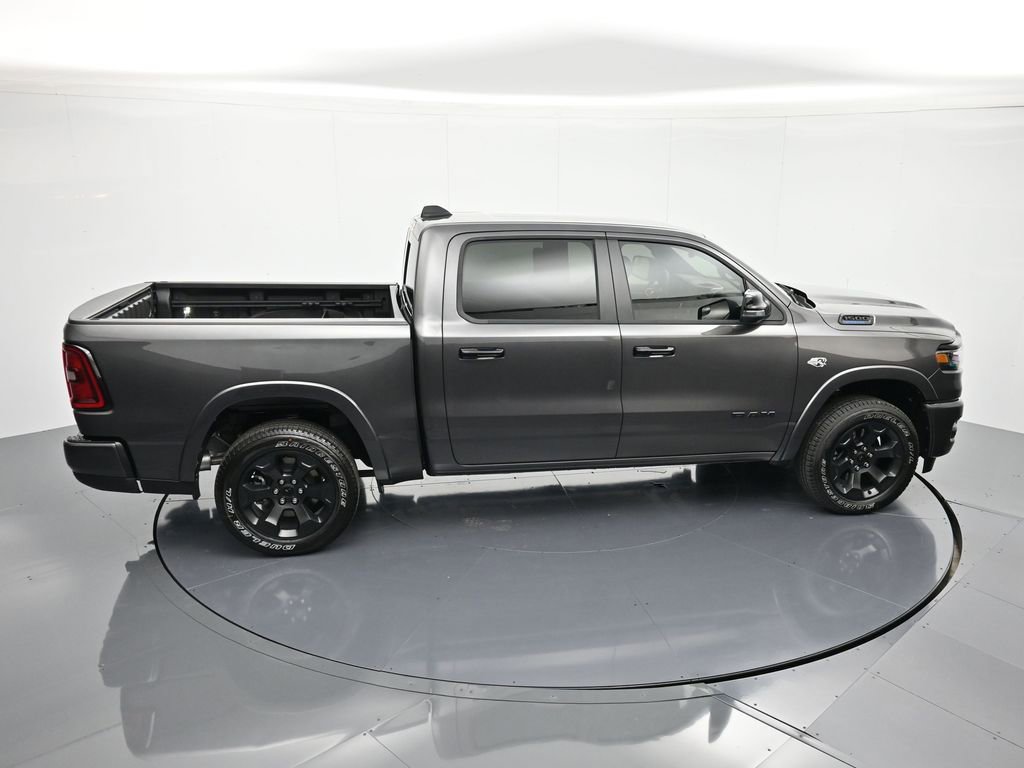 New 2026 RAM 1500 4x4 Crew Cab image 31