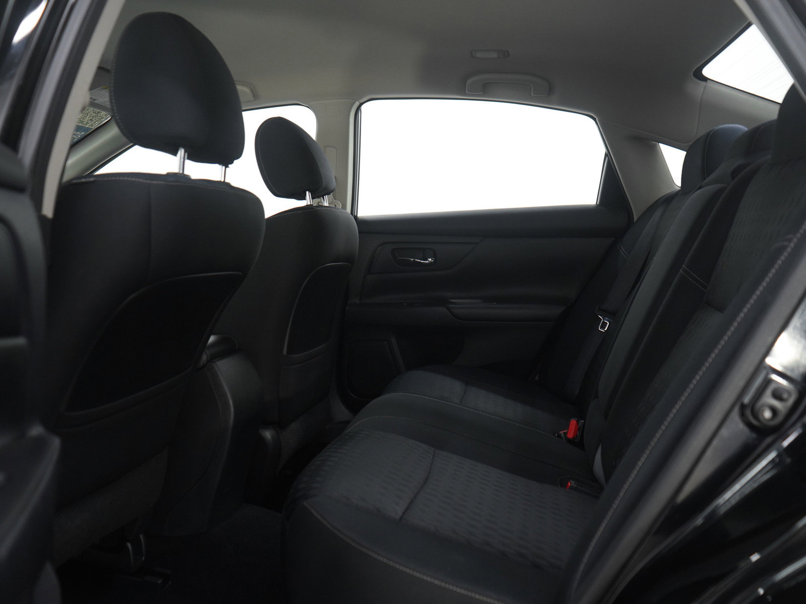 Used 2017 Nissan Altima 2.5 S w/ Power Driver Seat Package image 16