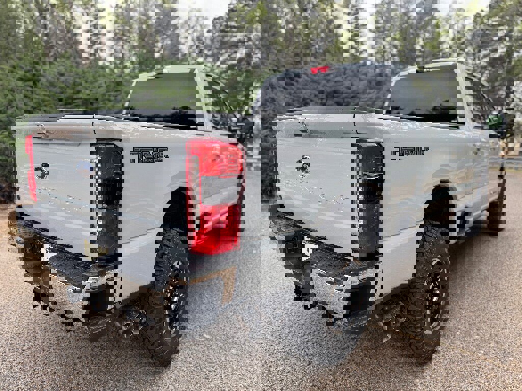 New 2026 Ford F250 Lariat image 34