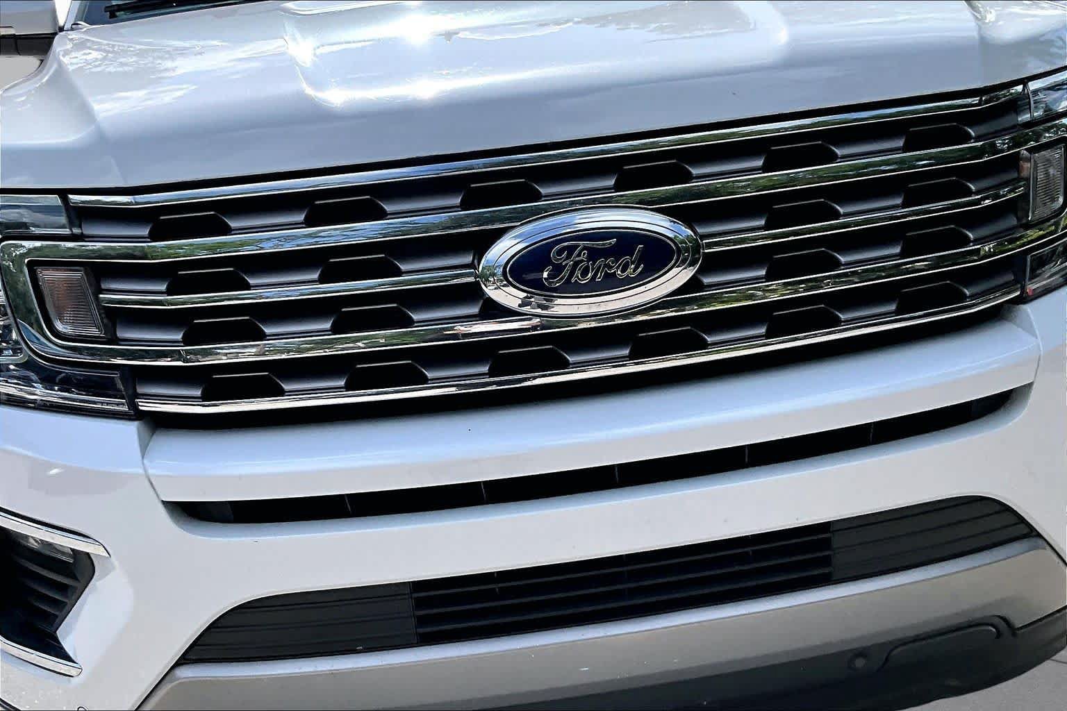 Used 2021 Ford Expedition Limited RWD image 30