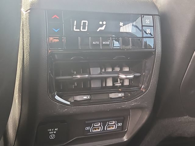 Used 2021 Jeep Grand Cherokee L Laredo AWD/4WD image 18