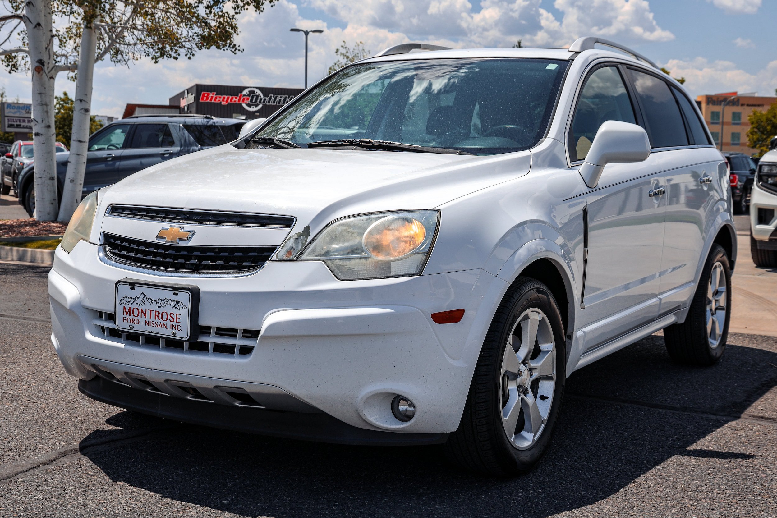 Used 2013 Chevrolet Captiva Sport LTZ FWD image 1