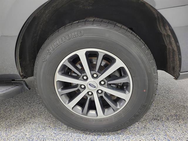 Used 2020 Ford Expedition XLT image 5