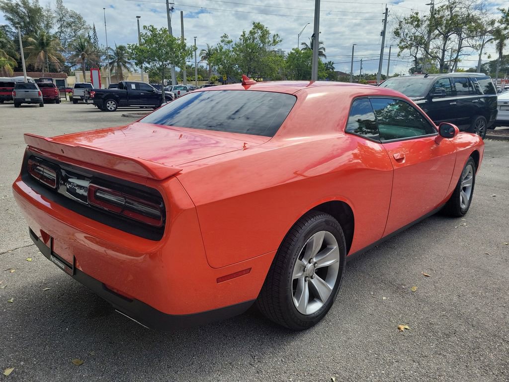 Used 2017 Dodge Challenger SXT w/ Sound Group image 9