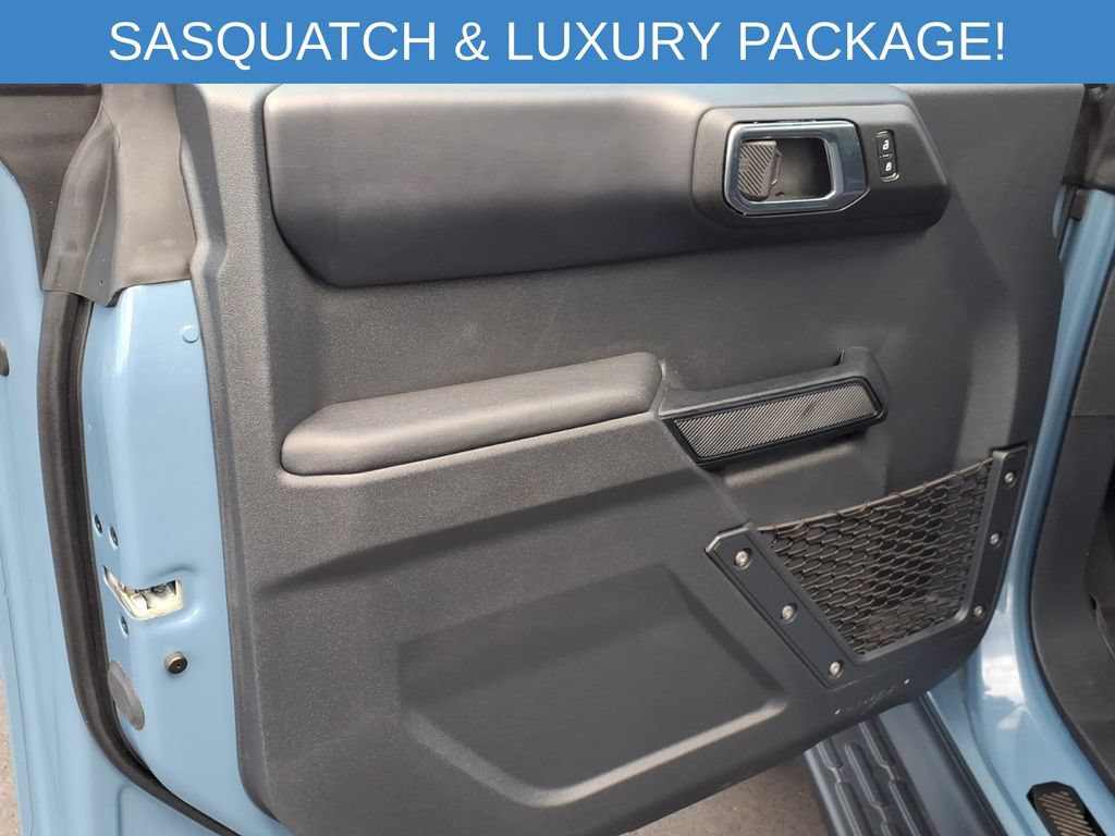 Used 2025 Ford Bronco Outer Banks w/ Sasquatch Package AWD/4WD image 16