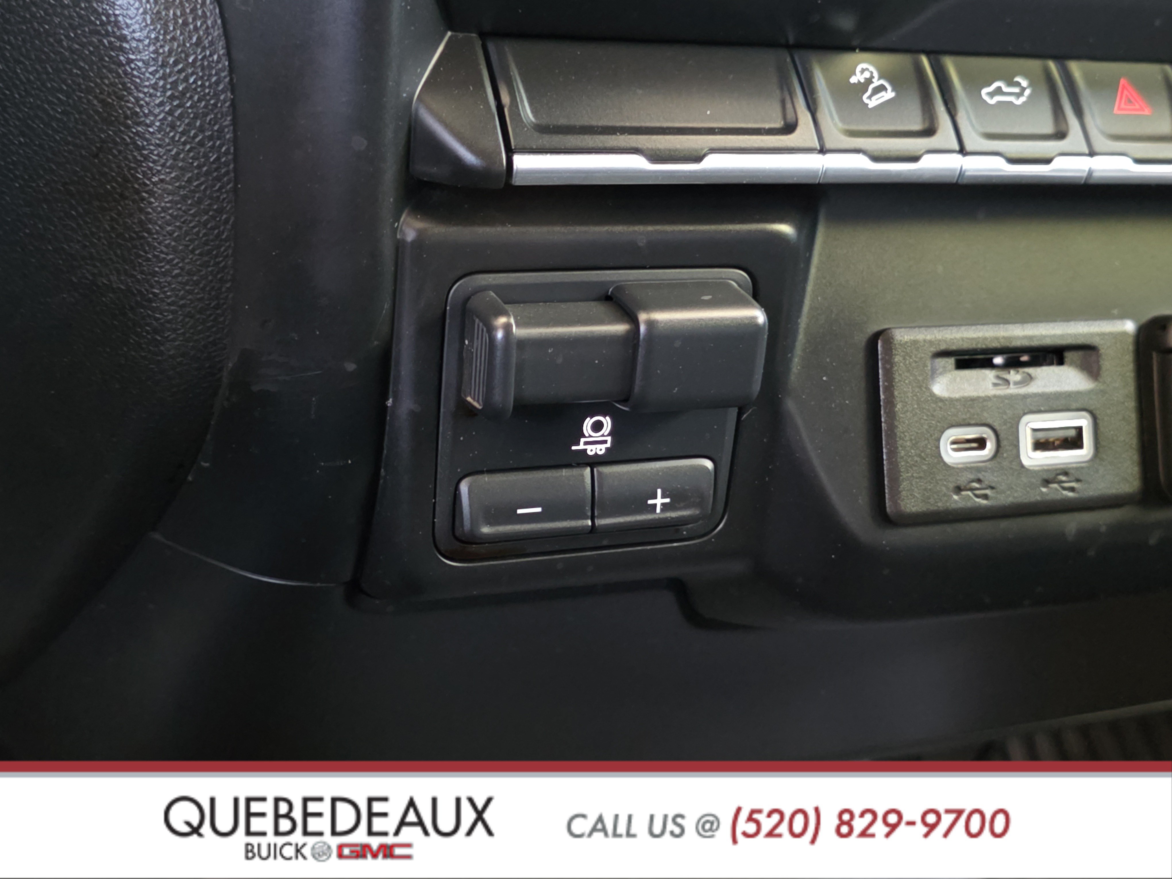 Used 2020 Chevrolet Silverado 2500 LT w/ Advanced Trailering Package AWD/4WD image 20