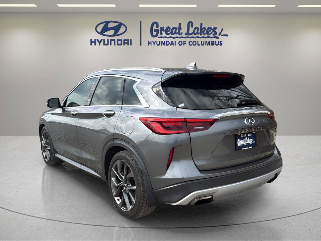 Used 2019 INFINITI QX50 Essential w/ Sensory Package image 3