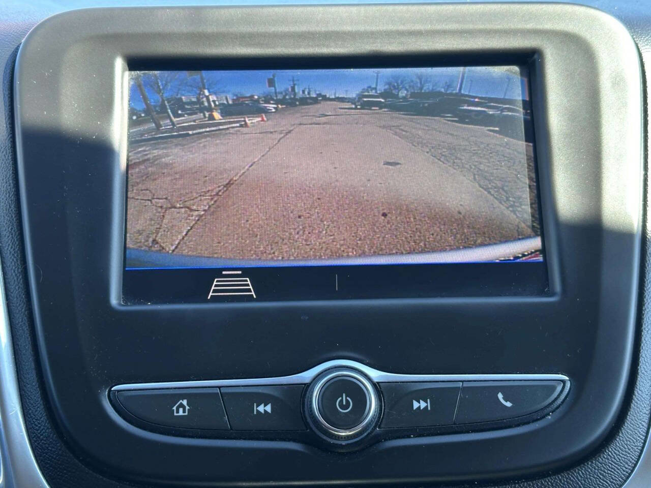 Used 2020 Chevrolet Equinox LT image 34