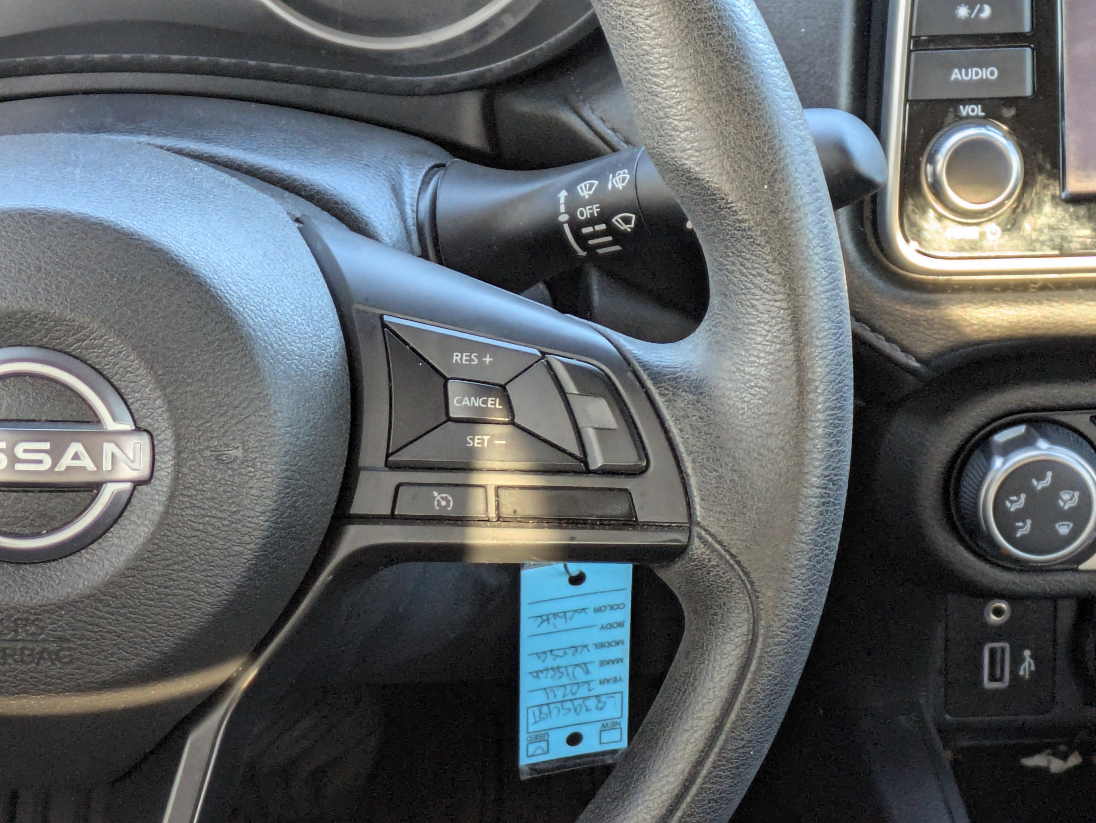 Used 2024 Nissan Versa S w/ Trunk Package image 21