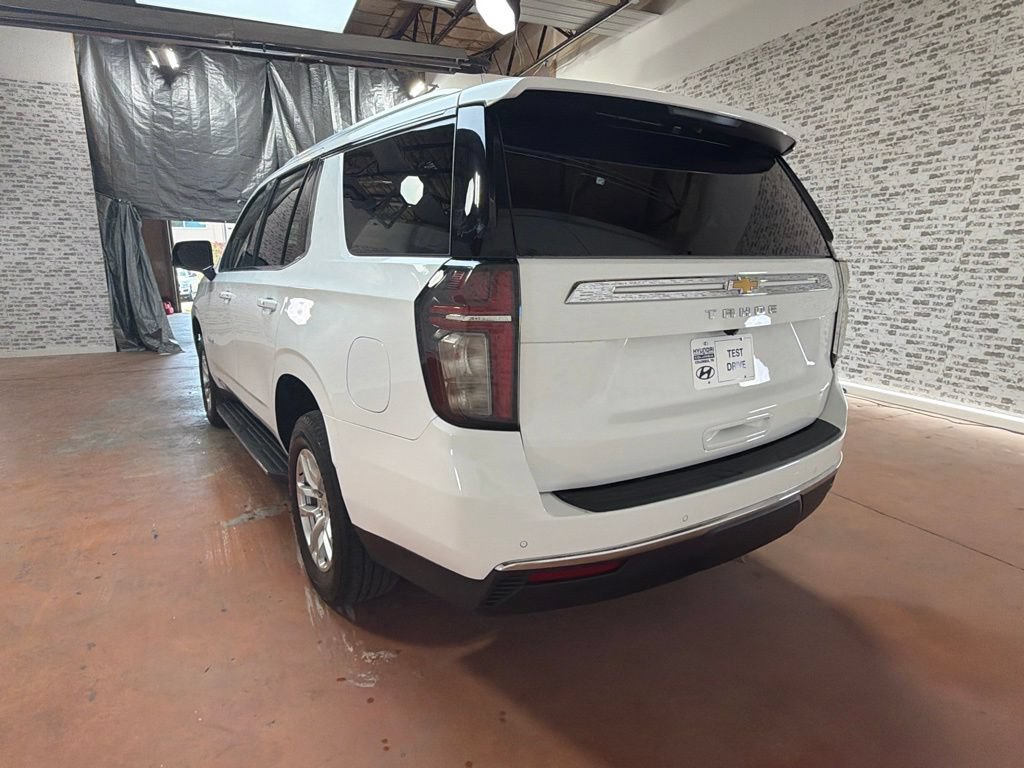 Used 2022 Chevrolet Tahoe LT w/ Luxury Package RWD image 5