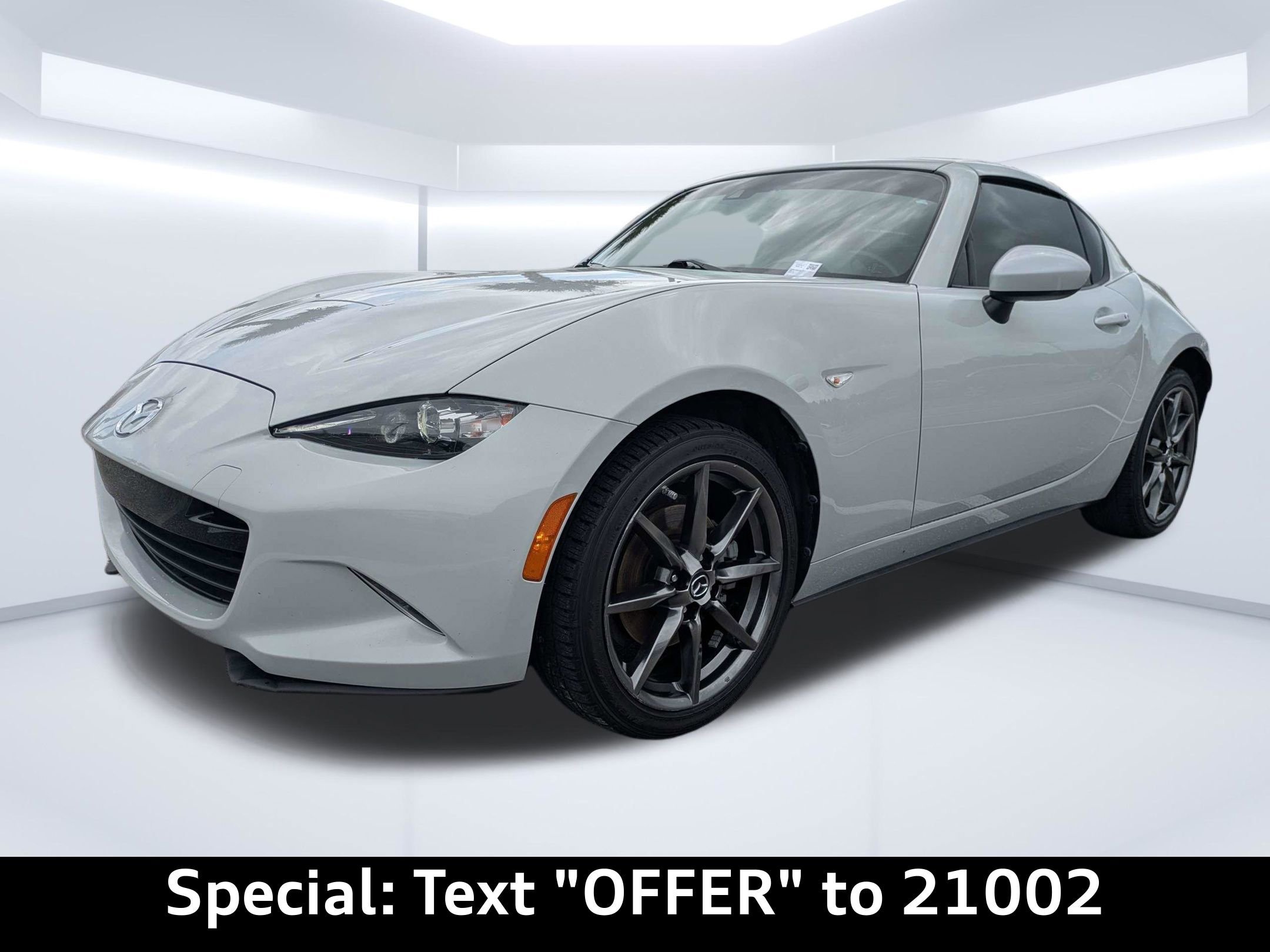 Used 2018 MAZDA MX-5 Miata RF Grand Touring image 7