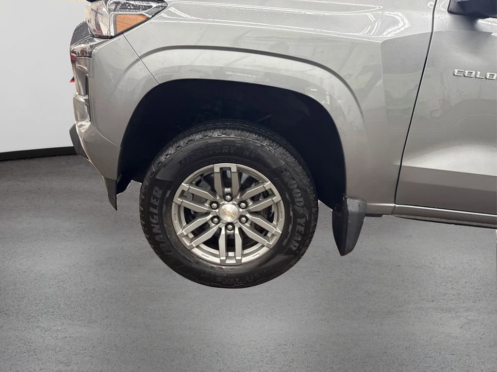 Used 2023 Chevrolet Colorado LT w/ LT Convenience Package image 11