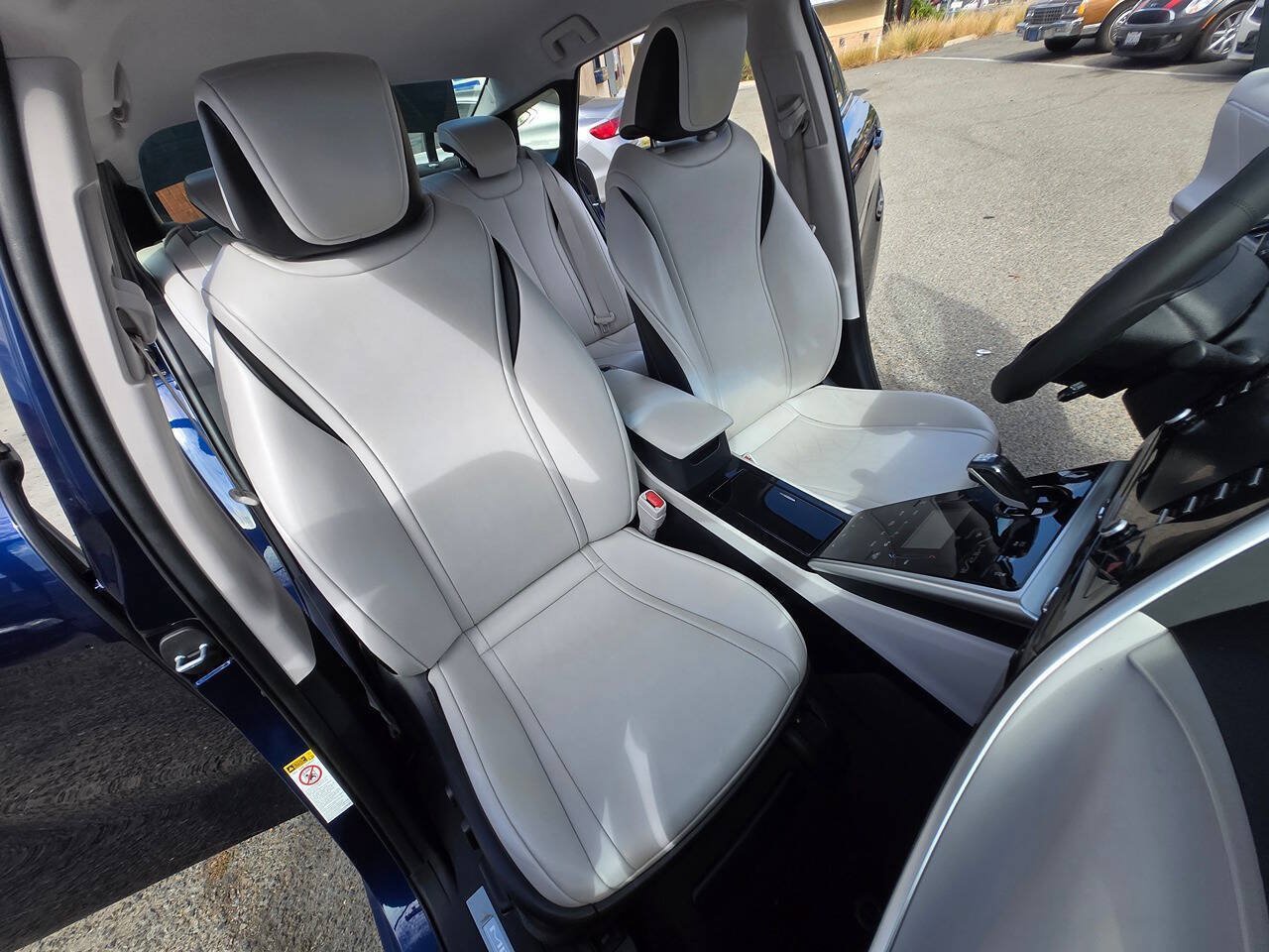 Used 2018 Toyota Mirai FWD image 37
