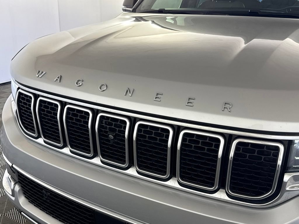 Certified 2023 Jeep Wagoneer Series III w/ Premium Group I AWD/4WD image 56