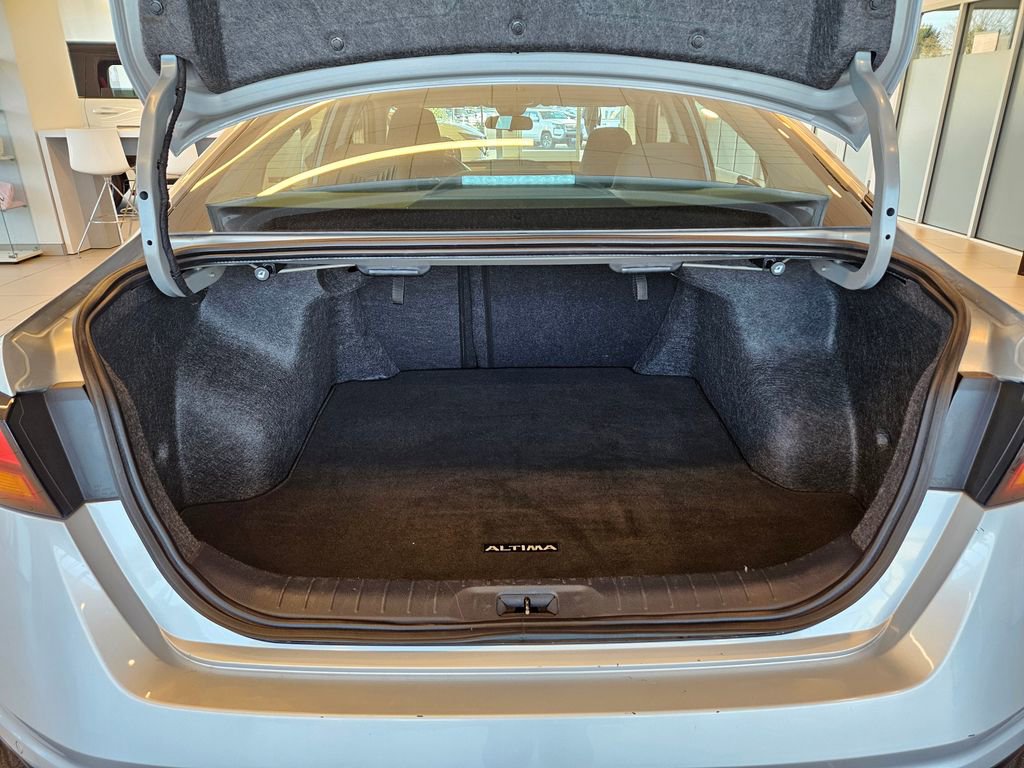 Used 2023 Nissan Altima 2.5 SV image 30