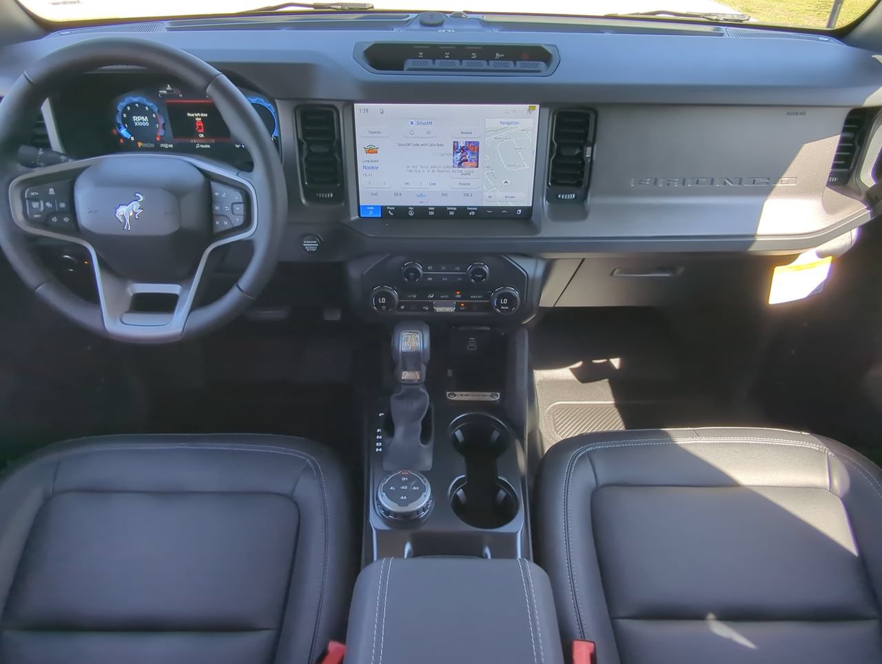 New 2026 Ford Bronco Badlands AWD/4WD image 13