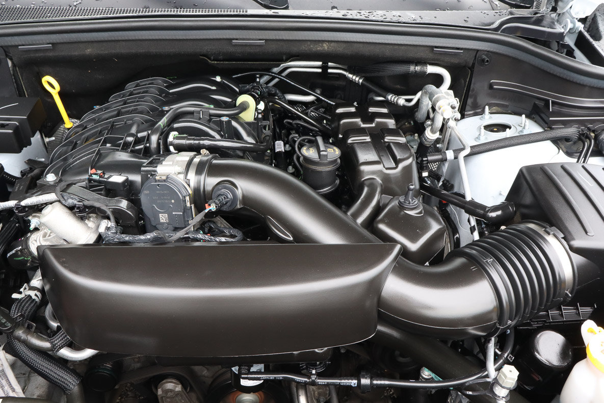 Used 2025 Dodge Durango GT AWD/4WD image 17