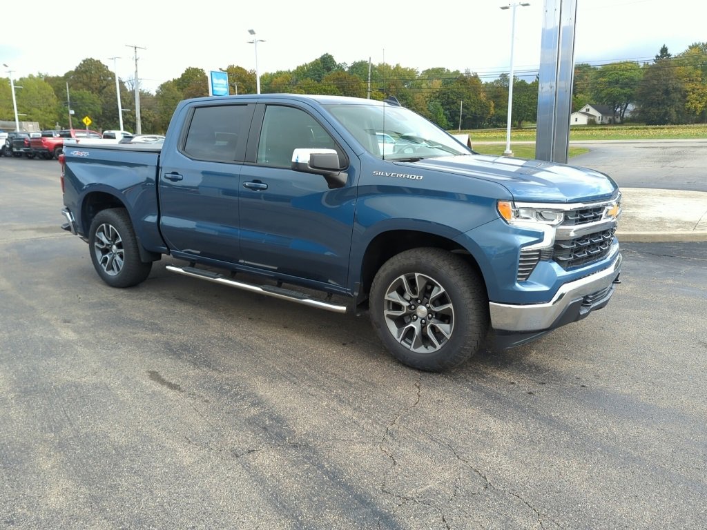Used 2024 Chevrolet Silverado 1500 LT