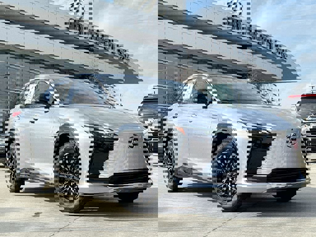 New 2026 Lexus RZ 350e 2WD image 2