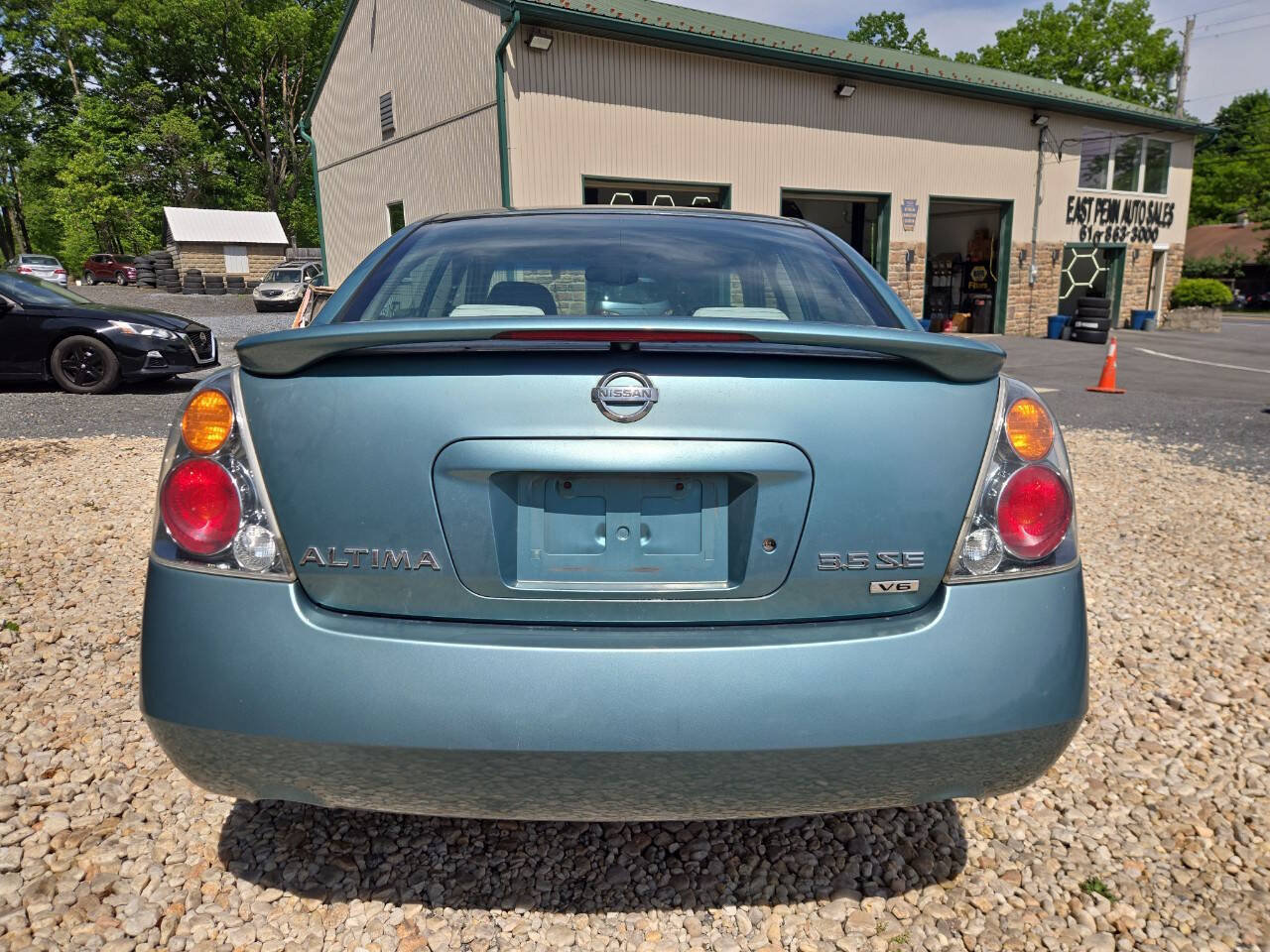 Used 2003 Nissan Altima 3.5 SE FWD image 5