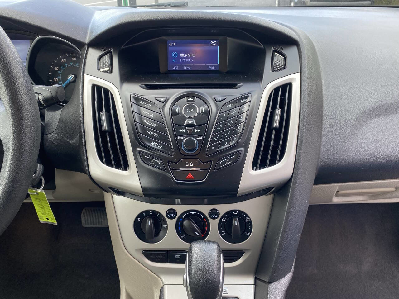 Used 2014 Ford Focus SE image 15