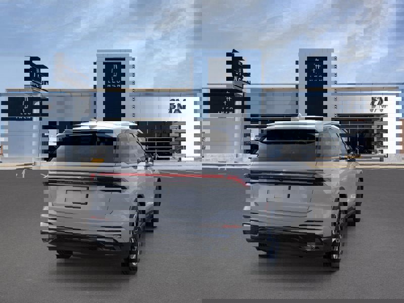 New 2026 Lincoln Nautilus Premier w/ Equipment Group 102A AWD/4WD image 8