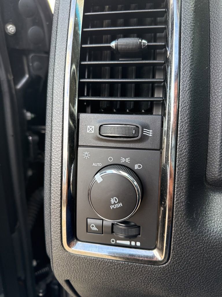 Used 2017 RAM 1500 Sport AWD/4WD image 11