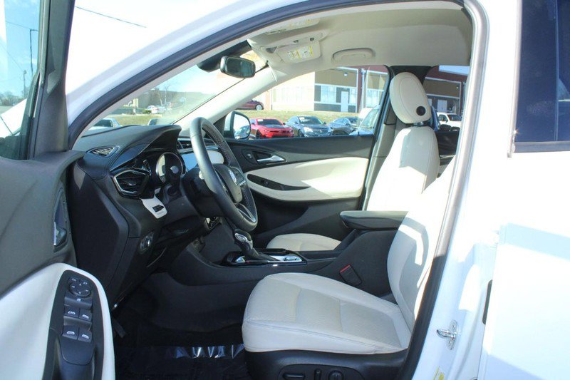 Used 2020 Buick Encore GX Essence w/ Advanced Technology Package image 10