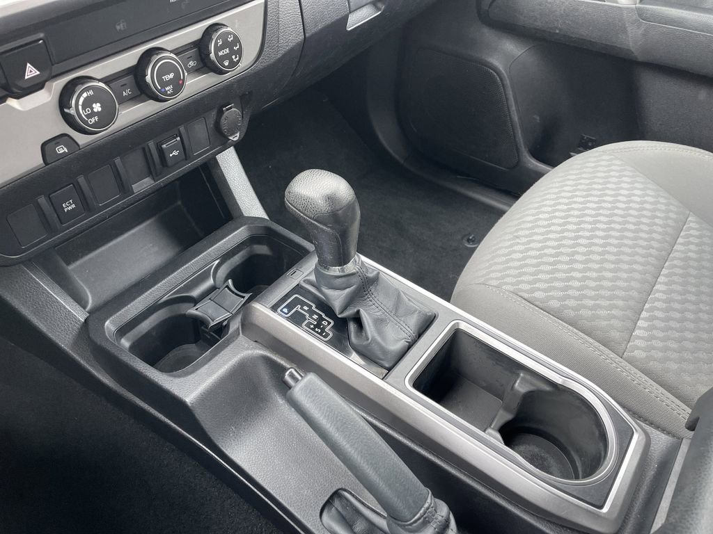 Used 2022 Toyota Tacoma SR5 image 20