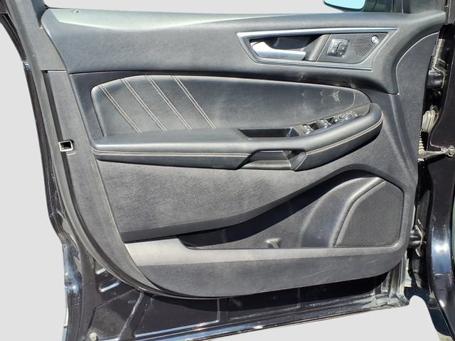 Used 2019 Ford Edge ST AWD/4WD image 12