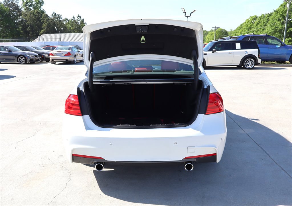 Used 2016 BMW 340i xDrive Sedan image 42