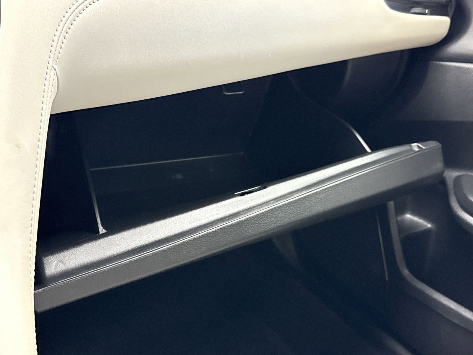 Used 2022 Honda Insight EX image 32