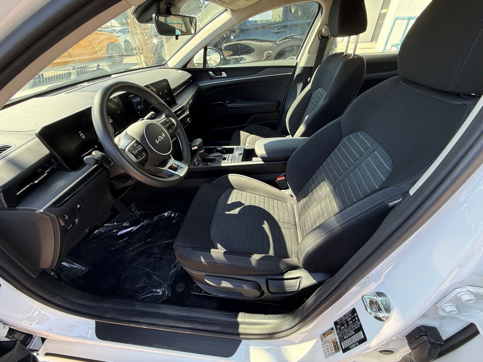 Used 2025 Kia K5 LXS image 24