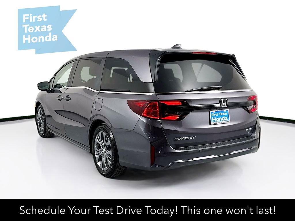 Certified 2026 Honda Odyssey Touring image 6