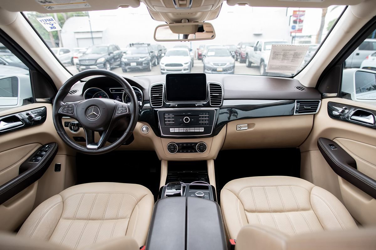 Used 2017 Mercedes-Benz GLE 350 w/ Premium 1 Package image 25