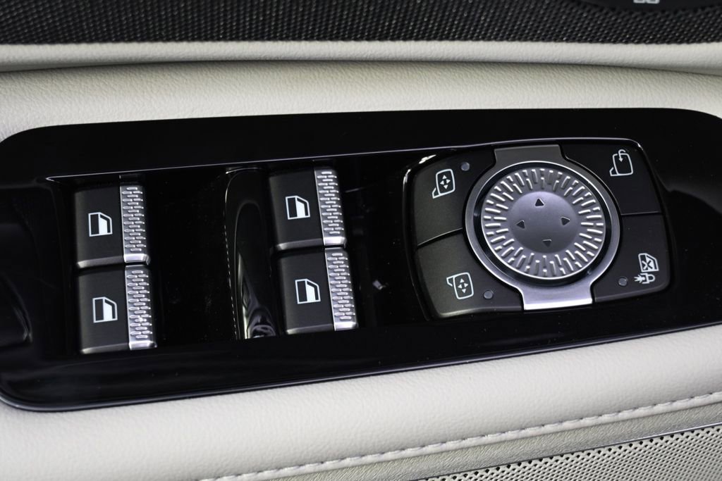 New 2026 Lincoln Nautilus Reserve w/ Jet Appearance Package image 23