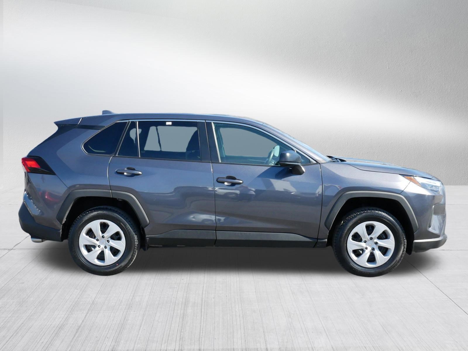 Certified 2024 Toyota RAV4 LE AWD/4WD image 8