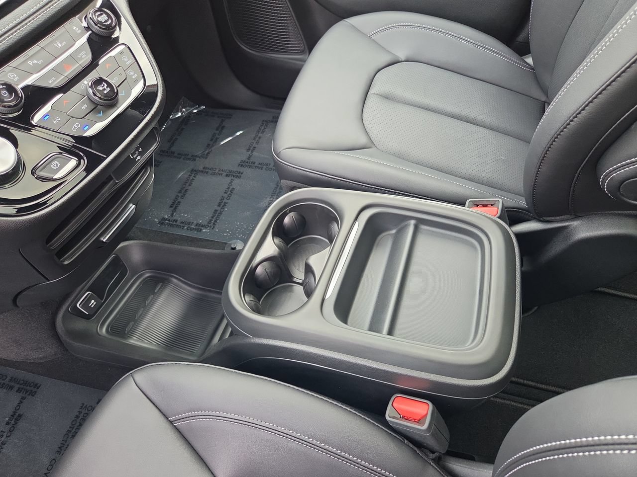 New 2027 Chrysler Pacifica Select AWD/4WD image 34