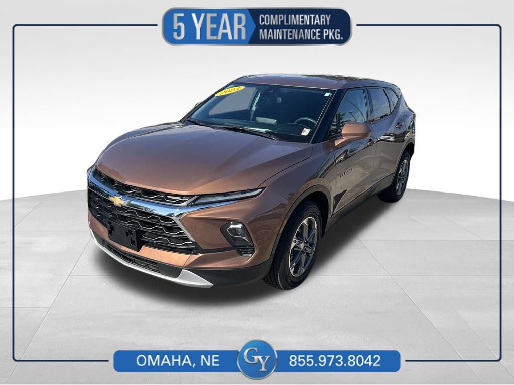 Used 2023 Chevrolet Blazer LT AWD/4WD image 1