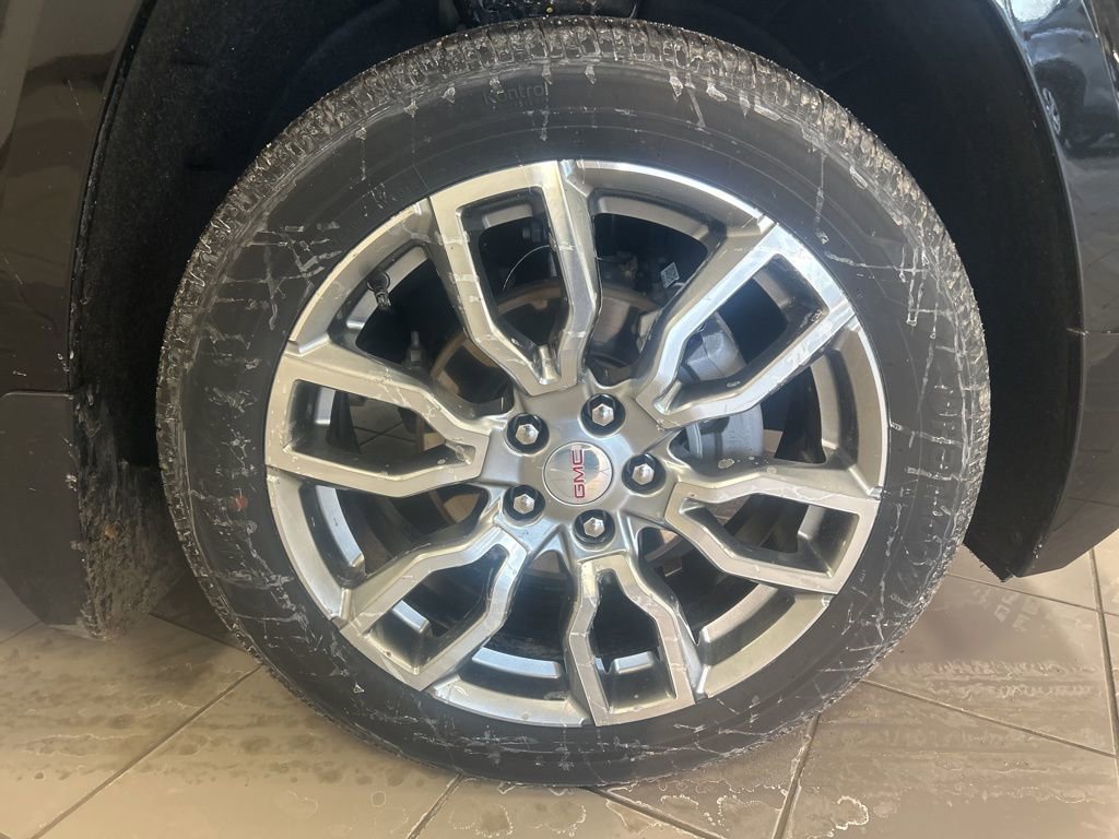 Used 2023 GMC Terrain Denali image 8