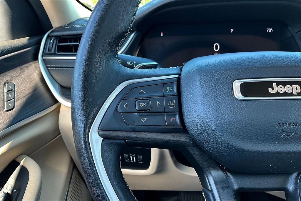 Used 2022 Jeep Grand Cherokee L Limited image 20