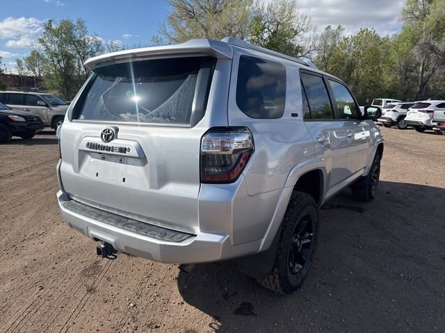 Used 2018 Toyota 4Runner SR5 image 6